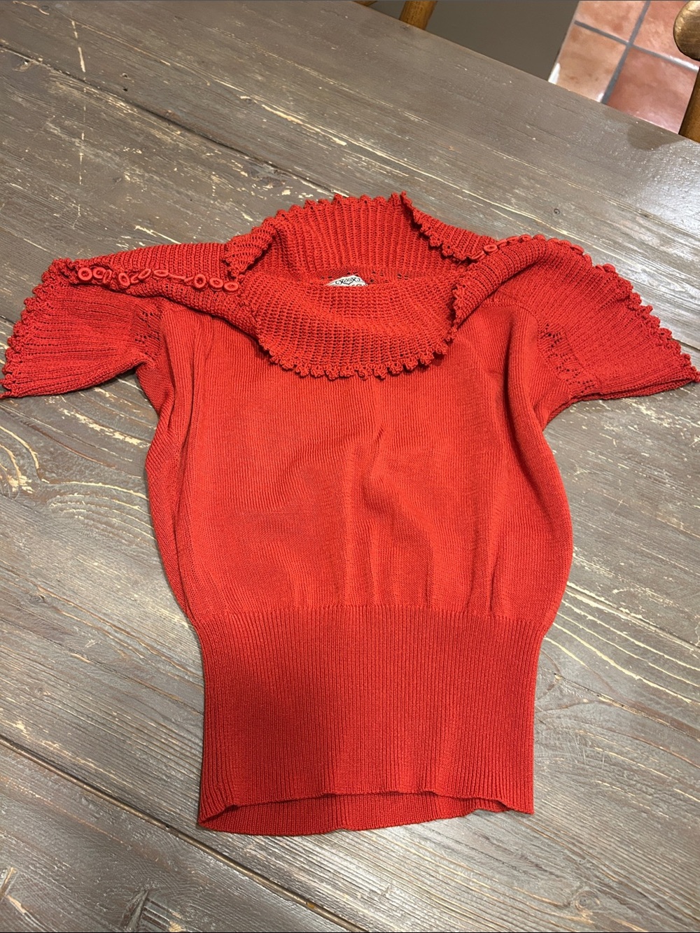 Women’s Rust Red Short-Sleeve Knit Top